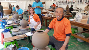 Master 이 양구 à l'avant-plan, durant le festival d'Icheon en 2019
