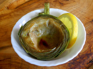 Artischockenboden mit Vinaigrette