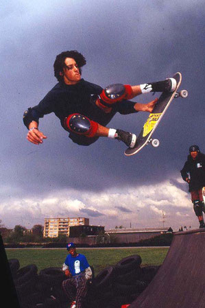 Omar Hassan, 1991. Skateboardbusiness.de