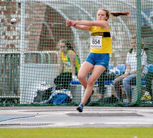 Under-15 winner Kirsty Costello (photo by Bobby Gavin)