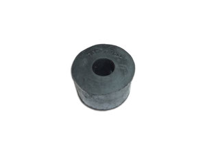 11-18081 Gummibuchse Stabilisatorarm Koppelstange GAZ 24, GAZ 2401, GAZ 24-02 Wolga. Rubber bush anti roll bar link GAS 24, GAS 2401, GAS 2402 Volga. Подушка стойки стабилизатора ГАЗ 24, ГАЗ 2401, ГАЗ 24-02 Волга. 
