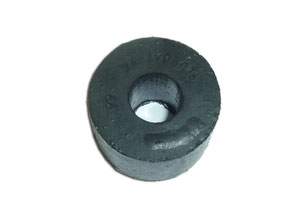 20-2906078 Gummibuchse Stabilisatorarm GAZ 24, GAZ 2401, GAZ 24-02, GAZ 24-10 Wolga. Rubber bush tie rod and anti roll bar link GAS 24, GAS 2410 Volga. Подушка стойки стабилизатора.