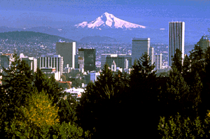 Portland mit Mount Hood im Hintergrund :)