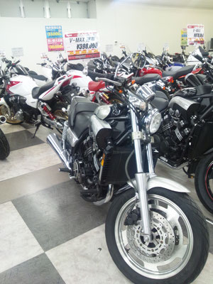 v-max