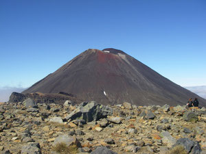 Tongariro National Park - am red crater