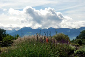 13. Oktober 2012 - Wolken hängen in den Bergen - Föhn