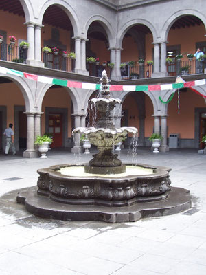 Fuente in City Hall Zapopan Jalisco Design by Guillermo Gonzalez