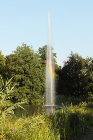 zentraler Punkt ist der Kurparksee (G. Franke)