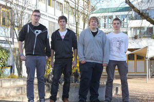 Victor Gibson, Raphael Schmid, Dominik Kalina, Tim Bruns (von links nach rechts)