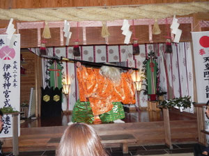 11月15日執行の例大祭　迫力ある神楽の奉納