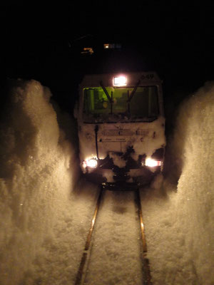 Steinbock Lokomotive nach der Schneeräumung