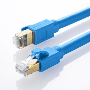 ネットワーク　ケーブル　光回線　LAN