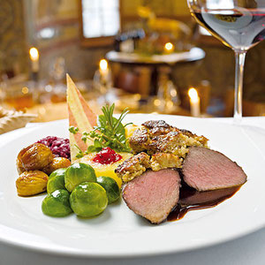 Rehrückenfilet mit Nusskruste