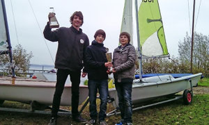 Erfolgreiches Jahr für die Regattasegler vom SVSS: David , Paul und Linus (Foto:Jürgen von Kampen)