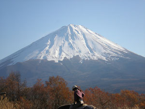 三湖台頂上にて。でっかいぞ～、富士山！