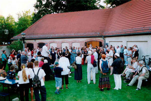 ehemaliger Künstlerhof Buch der Akademie der Künste 2003