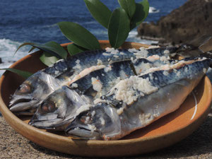 麹と鯖が生み出す　自然な甘みと旨み