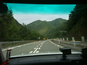 中国自動車道(広島付近)