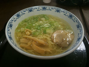 尼御前SAで塩ラーメン