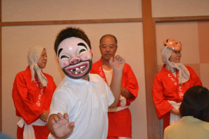 ちょっとこ(宮崎の伝統芸能)なのですが、、、この子は池ちゃんの長男です。ハマってる