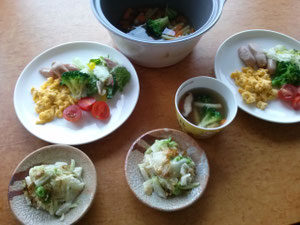 大阪兵庫で家事代行サービスの食事作りの朝食でスクランブルエッグ