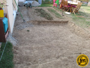 Réaliser une terrasse en dalles sur lit de sable