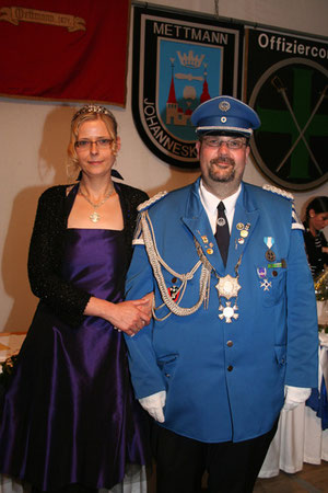 Michael und Birgit John 2012/13 (Michael ist Mitglied des Tambour und Fanfarencorps aber auch aktives Mitglied der Jägerkompanie)