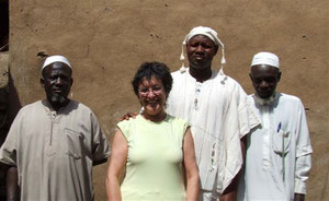 à Sangha, avec les membres du burreau d'ADILCPS ( 