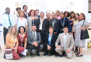 Activistas de la Coalición en la Asamblea General de la OEA en San Salvador, Junio de 2011
