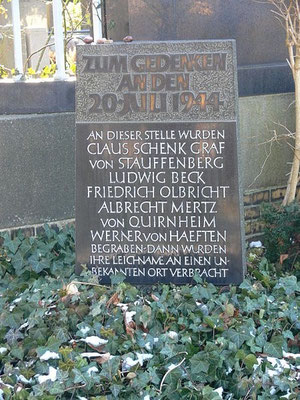 Gedenkstein für die Attentäter vom 20. JUli 1944