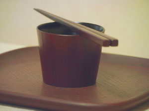 鎌倉彫 丸盆 8寸 盆｜鎌倉漆工房いいざさ - 鎌倉彫｜鎌倉漆