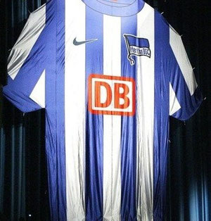 vorgestellt: Das neue HERTHA-Trikot für die Saison 2012/13