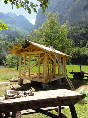 Rohbau mit Dachschalung