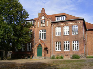 Grundschule "Fritz Reuter", Kleine Alleestraße