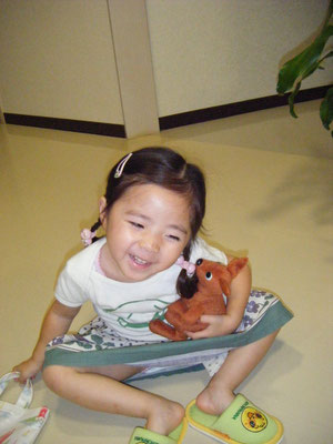 ごほうびもらって、あんまりうれしいのかしらっ!!