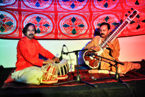 Sitar :subrata de,Tabla:saibal chatterjee