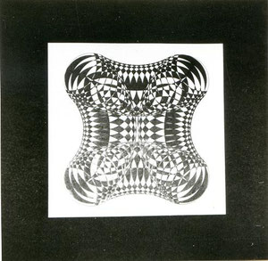 003 "Vier Spiralen" 1973, 40x40, Tusche
