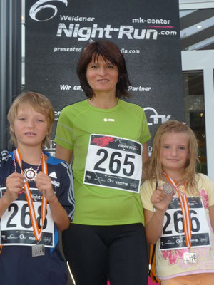 Paul, Caroline und Ellen Sobirey v. l.