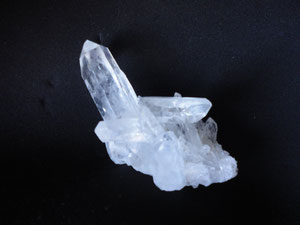 Quartz with multiple ends beaming energy in all directions