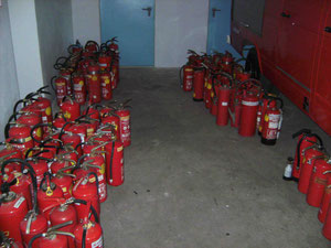 eingesammelte Feuerlöscher
