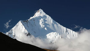 Trekking zum Jomolhari, heiliger Berg in Bhutan