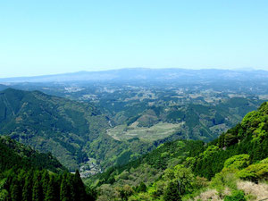 山都町を一望