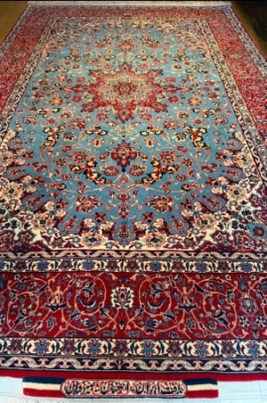 ESFAHAN OLD  SEIRAFIAN ドザールサイズ　16ヘフト　新品同様　