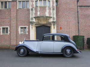 Helen Sutherland roulait en Rolls 
