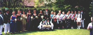 Throngesellschaft 2000