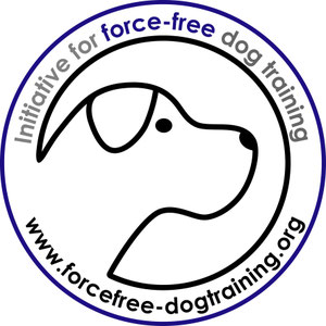 Professionals Forcefree Dogtraining Org