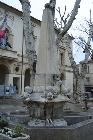 la fontaine des Dauphin