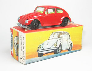 El modelo denominado número 1. Se trata del Volkswagen “Escarabajo” 1500. (Foto de Diego E)