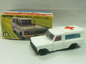 Nº 6 - Ford F-100 Ambulancia