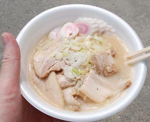 炊き出しスペシャルラーメン